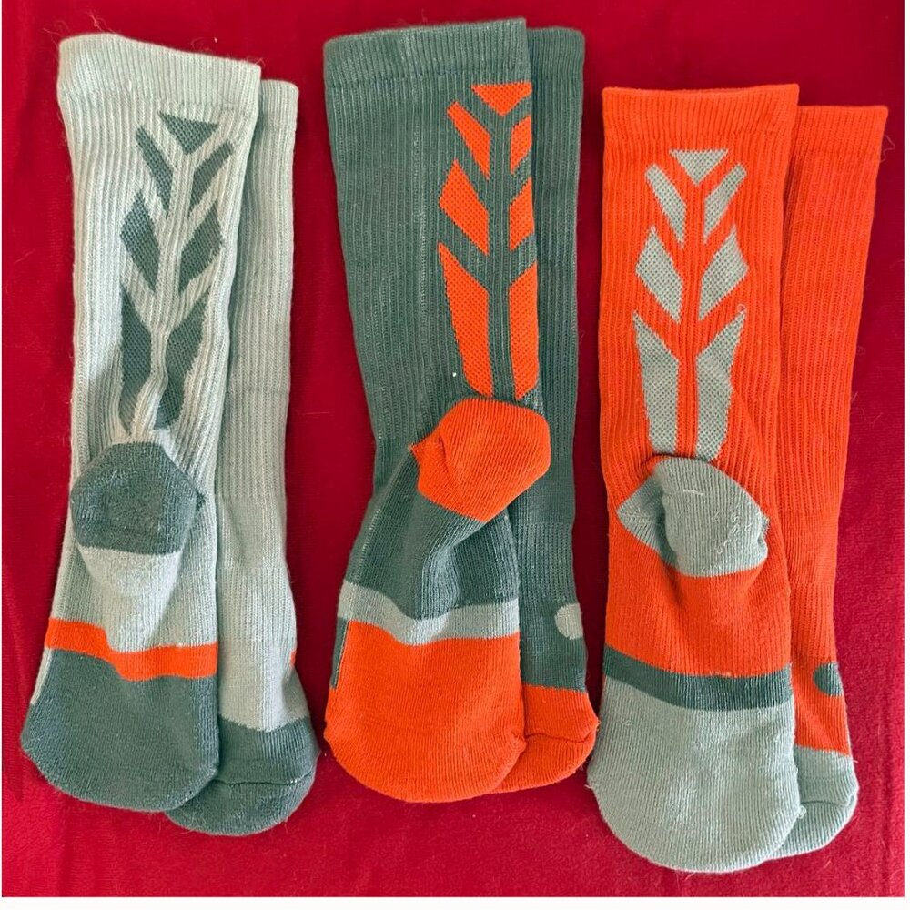Athletic Socks: Youth Crew Socks, Medium, 3 Pack